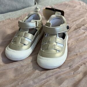 Toddler girls Gold Kids Bearpaw Shoes with Velcro Strap